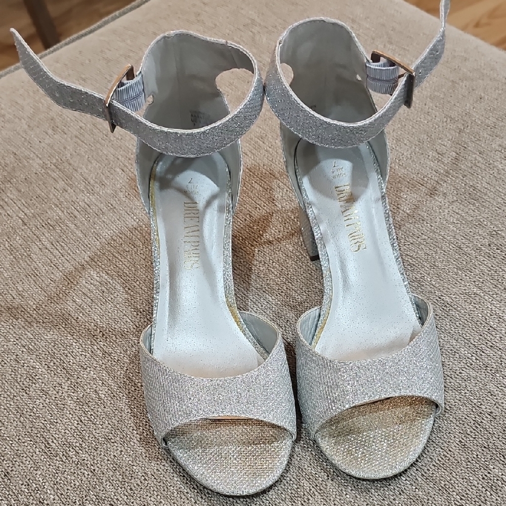 Dream Pairs Glittery Silver Heels